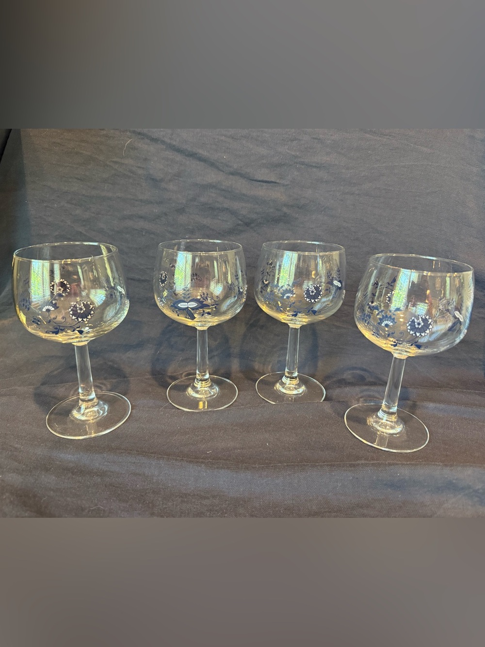 Vintage Blue Onion Danube Wine Glasses Set Of 4